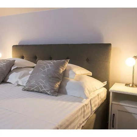 Riva Royal Lounge Apartment *