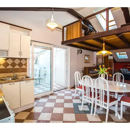 Apartment Riva Royal Lounge