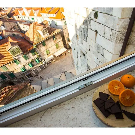 Riva Royal Lounge شقة