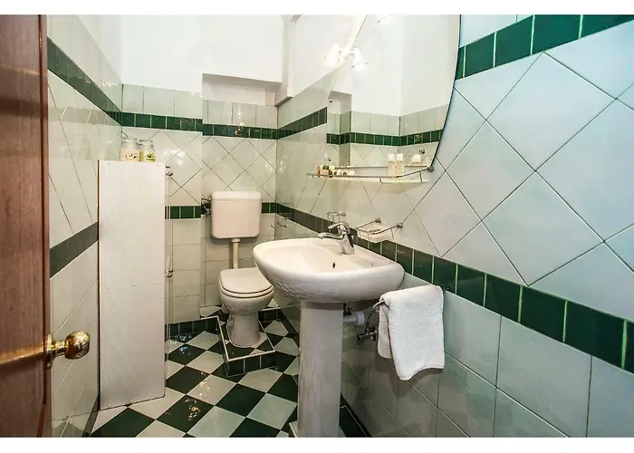 Riva Royal Lounge Апартаменти Спліт